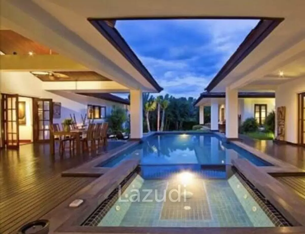 HUNSA RESIDENCE: High Quality Balinese Pool Villa