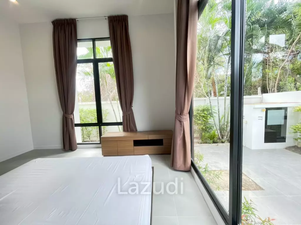We by Sirin: 3 beds, 2 baths in prime location