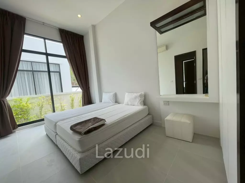 We by Sirin: 3 beds, 2 baths in prime location