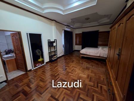 ขายบ้านในสวน 3 ห้องนอนและอาคารเอนกประสงค์ที่ อ.สันทราย