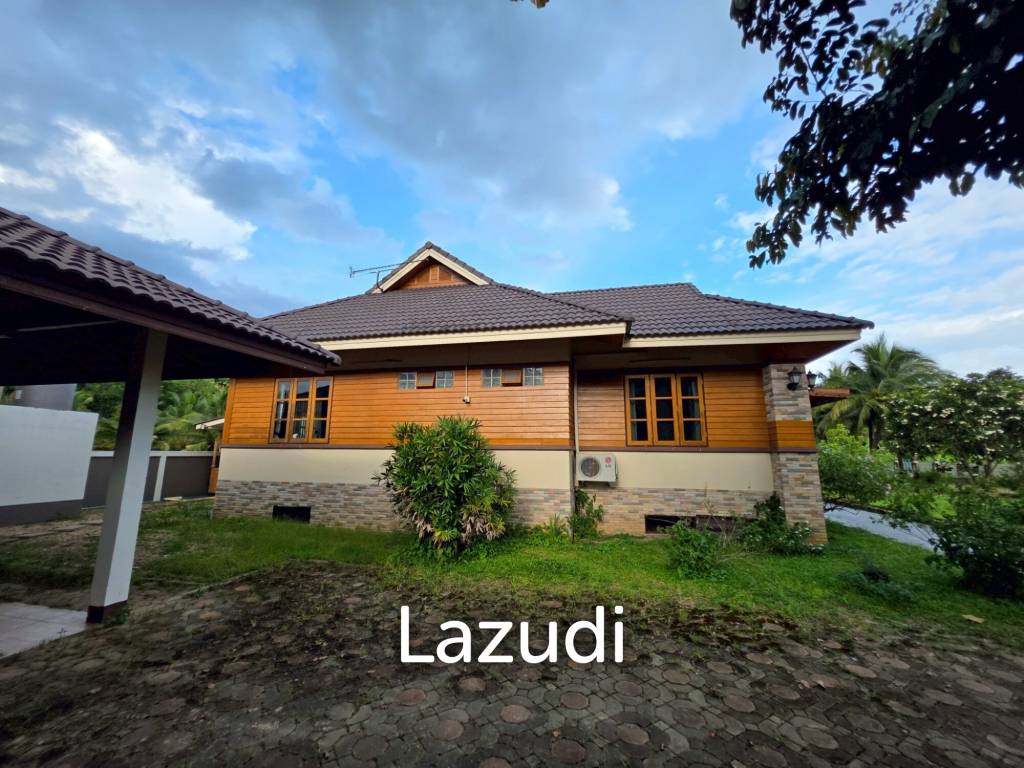 ขายบ้านในสวน 3 ห้องนอนและอาคารเอนกประสงค์ที่ อ.สันทราย