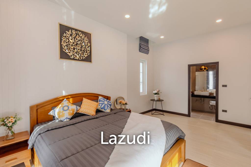 Mountain View Villa in Sam Phraya Cha Am