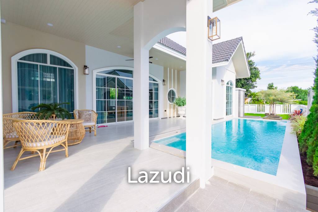 Mountain View Villa in Sam Phraya Cha Am