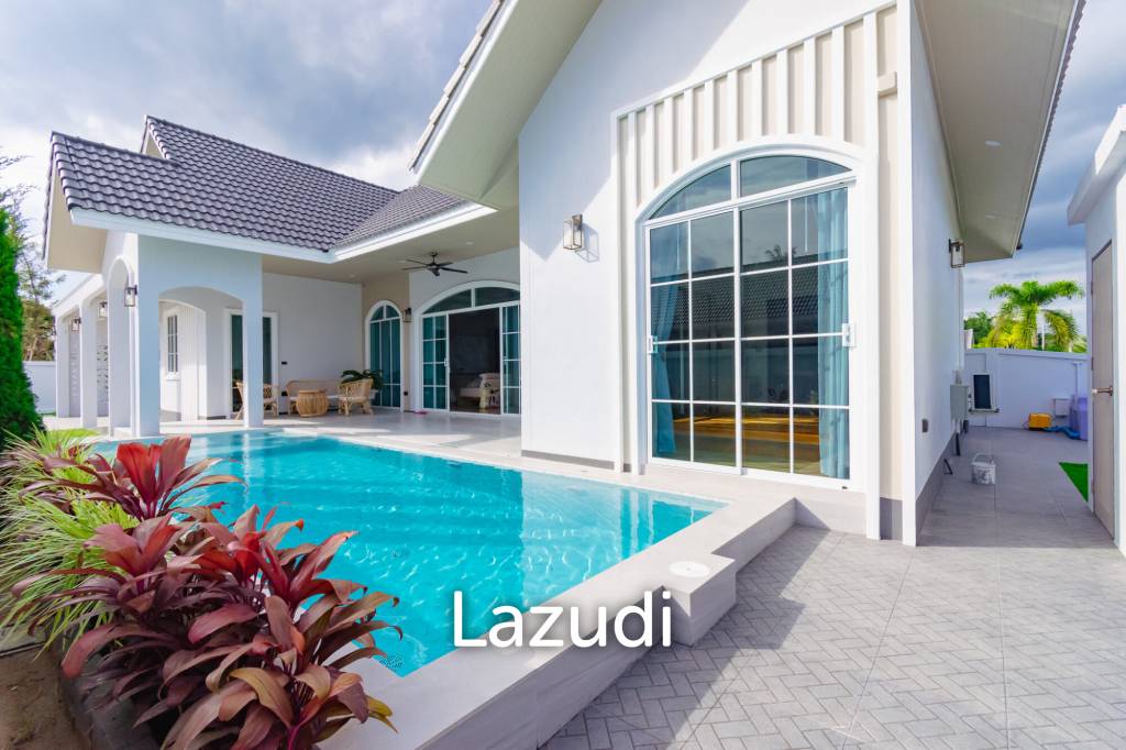 Mountain View Villa in Sam Phraya Cha Am