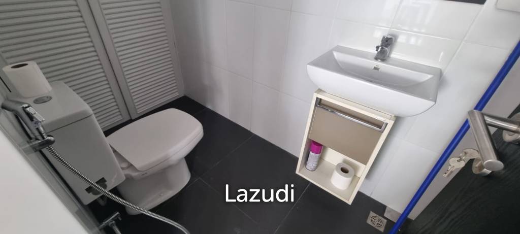 2 Bedrooms 2 Bathrooms 204 SQ.M. VN Residence 2