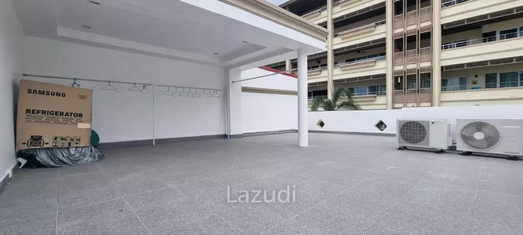 2 Bedrooms 2 Bathrooms 204 SQ.M. VN Residence 2