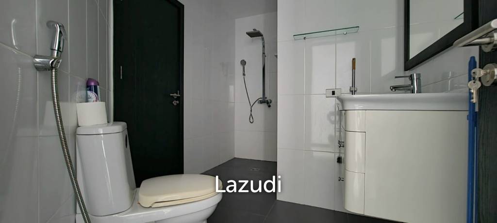 2 Bedrooms 2 Bathrooms 204 SQ.M. VN Residence 2
