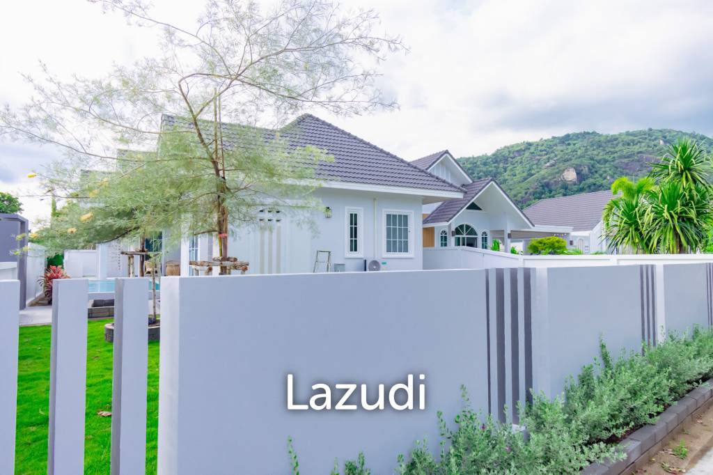 Mountain View Modern Villa in Hua Hin Cha Am