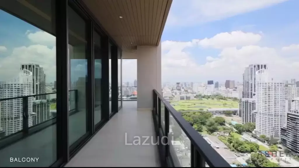3 Beds 4 Baths 1 Maidroom 339 SQ.M The Residences at Sindhorn Kempinski