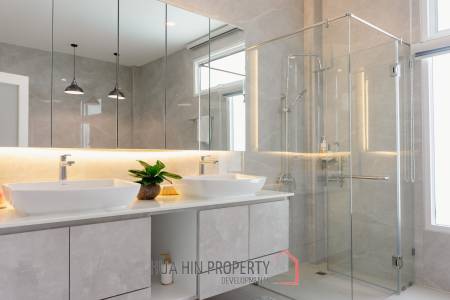 4 Bed 5 Bath 344 SQ,M MeeDee Homes