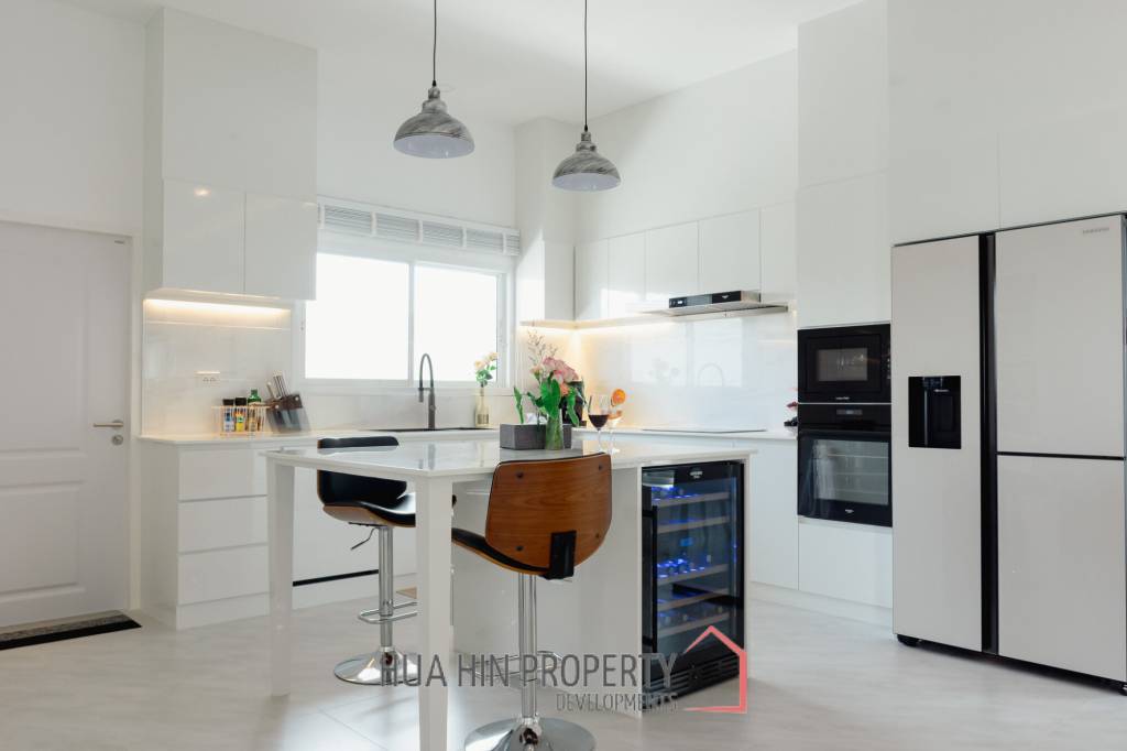 4 Bed 5 Bath 344 SQ,M MeeDee Homes