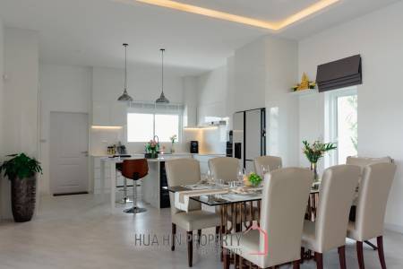 4 Bed 5 Bath 344 SQ,M MeeDee Homes