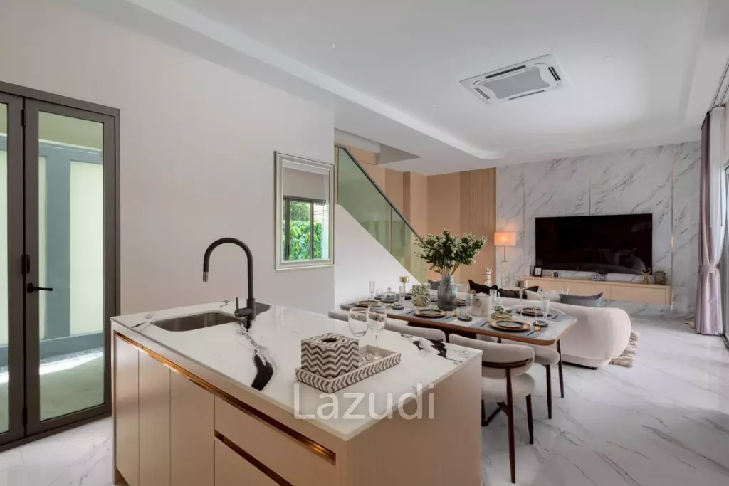 4 Beds 5 Baths 250 SQ.M. Villa In Thappraya Area