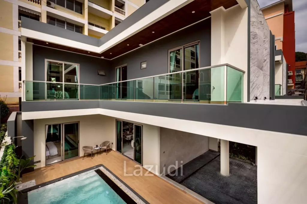 4 Beds 5 Baths 250 SQ.M. Villa In Thappraya Area