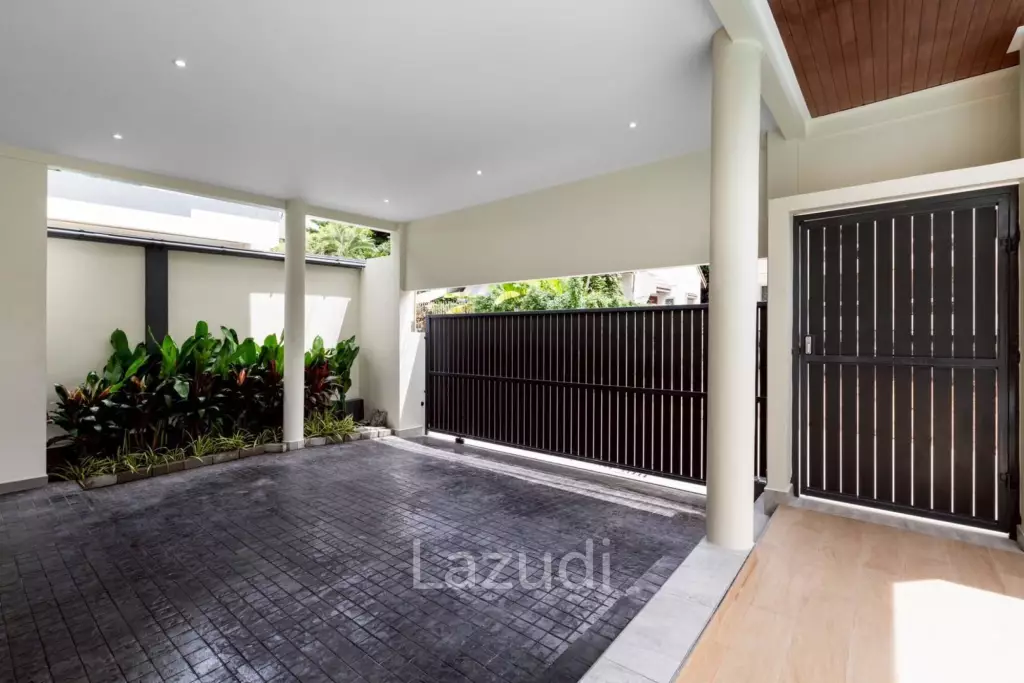4 Beds 5 Baths 250 SQ.M. Villa In Thappraya Area