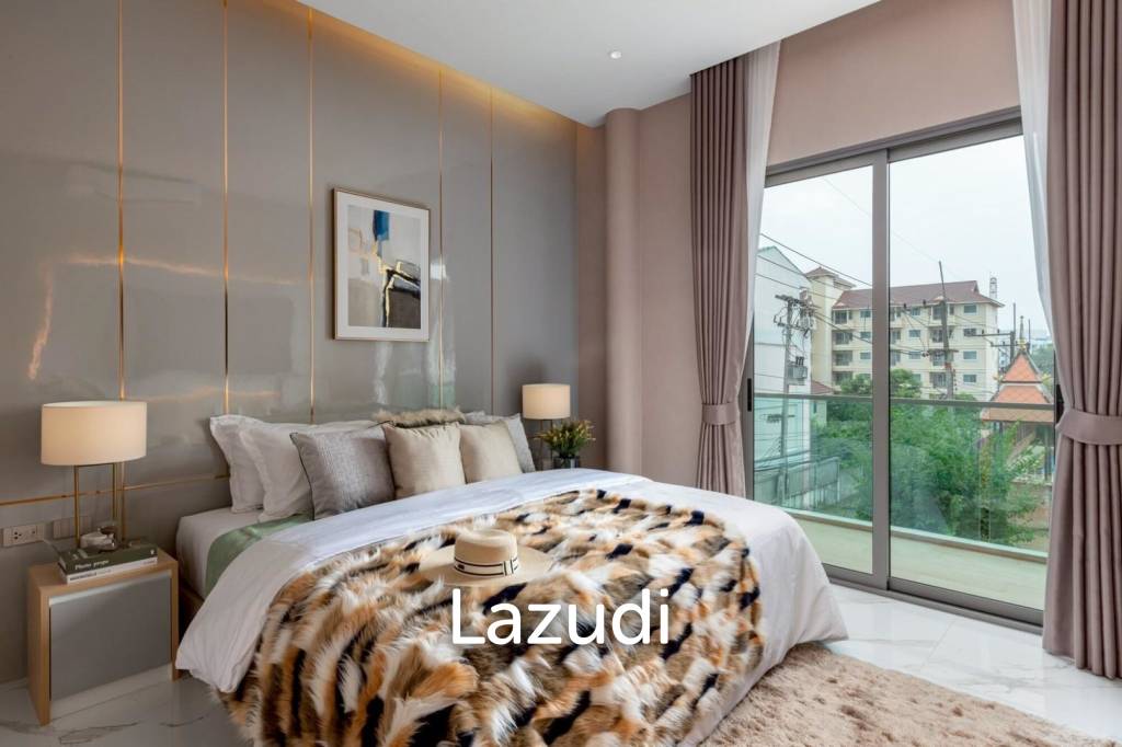 4 Beds 5 Baths 250 SQ.M. Villa In Thappraya Area