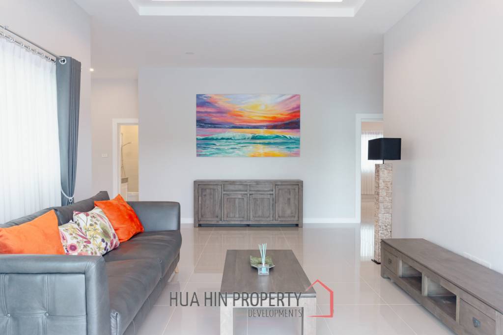 3 Bed 3 Bath 170 SQ,M Emerald Valley Hua Hin