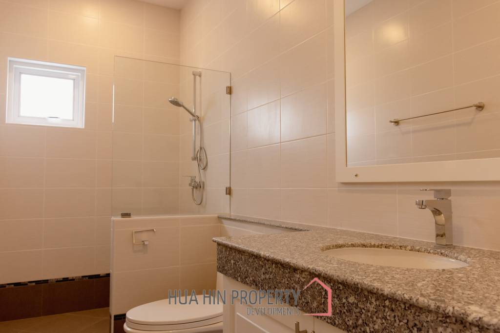 3 Bed 3 Bath 170 SQ,M Emerald Valley Hua Hin