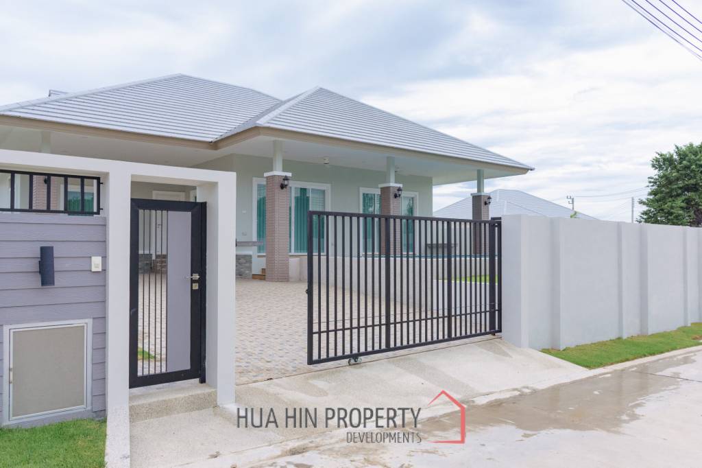 3 Bed 3 Bath 170 SQ,M Emerald Valley Hua Hin