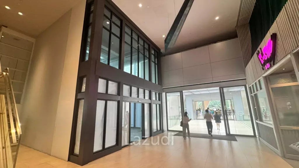Prime Retail Space for Upscale Ventures at One City Center