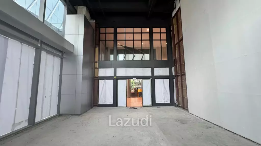 Prime Retail Space for Upscale Ventures at One City Center