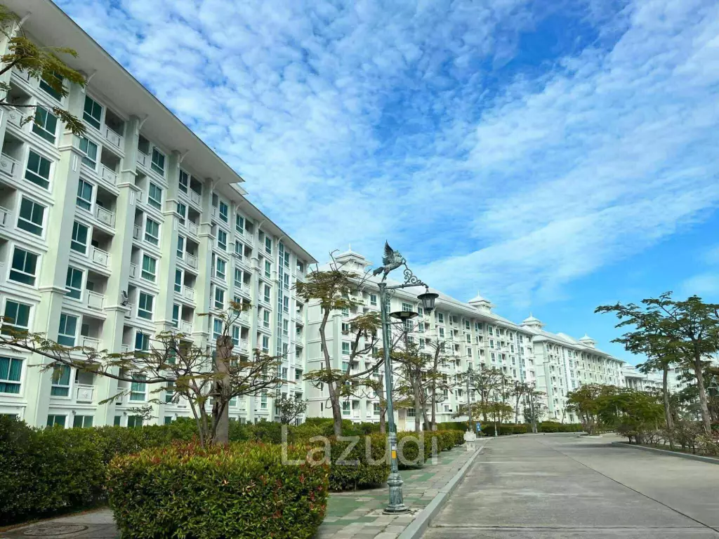 Beachfront Project: Condo for Sale Cha-Am, Hua Hin ONLY 1.4