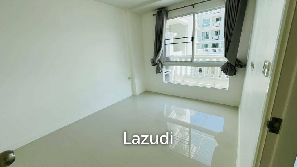 Beachfront Project: Condo for Sale Cha-Am, Hua Hin ONLY 1.4