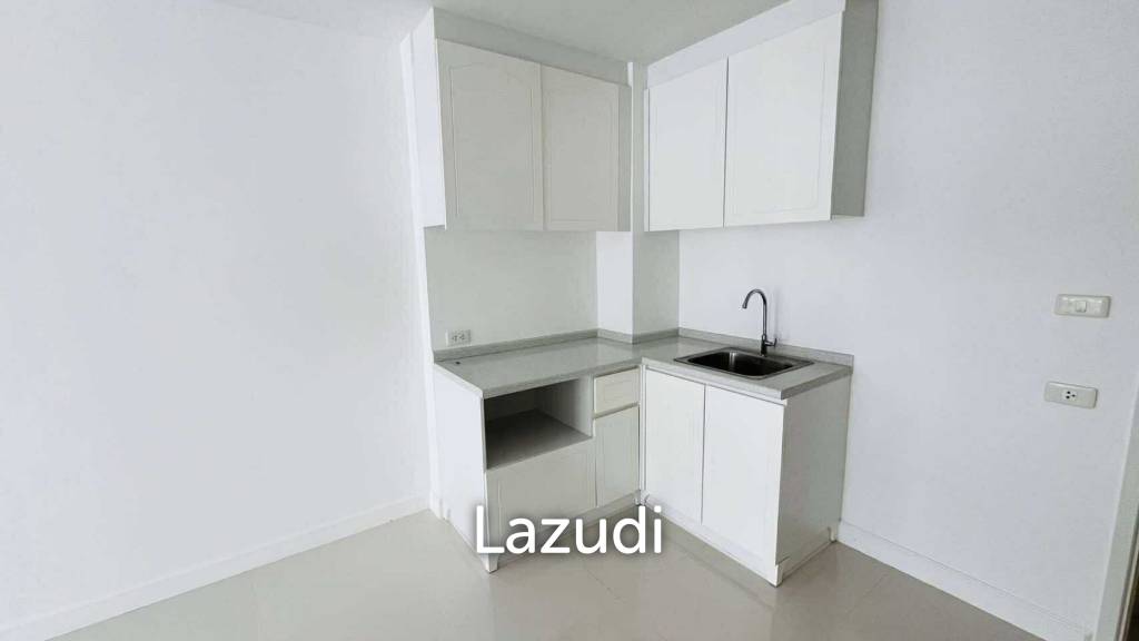 Beachfront Project: Condo for Sale Cha-Am, Hua Hin ONLY 1.4