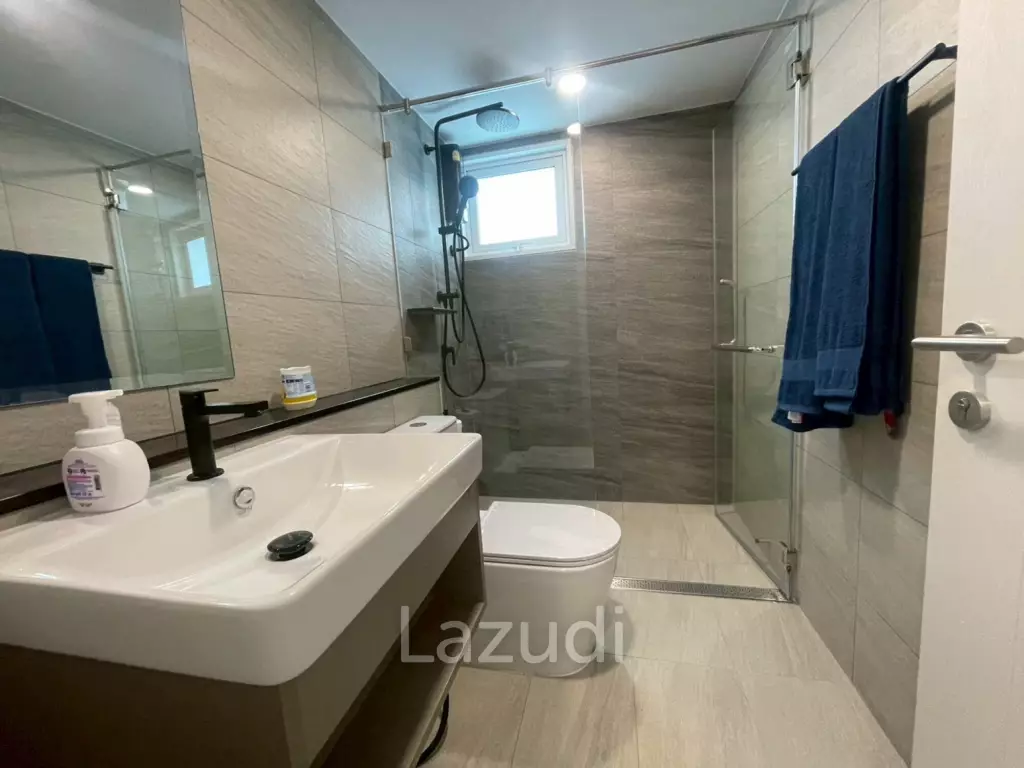 Supalai Blue Whale: Brand new 2 bedrooms condo with Seaview
