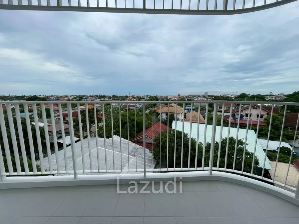 Supalai Blue Whale: Brand new 2 bedrooms condo with Seaview