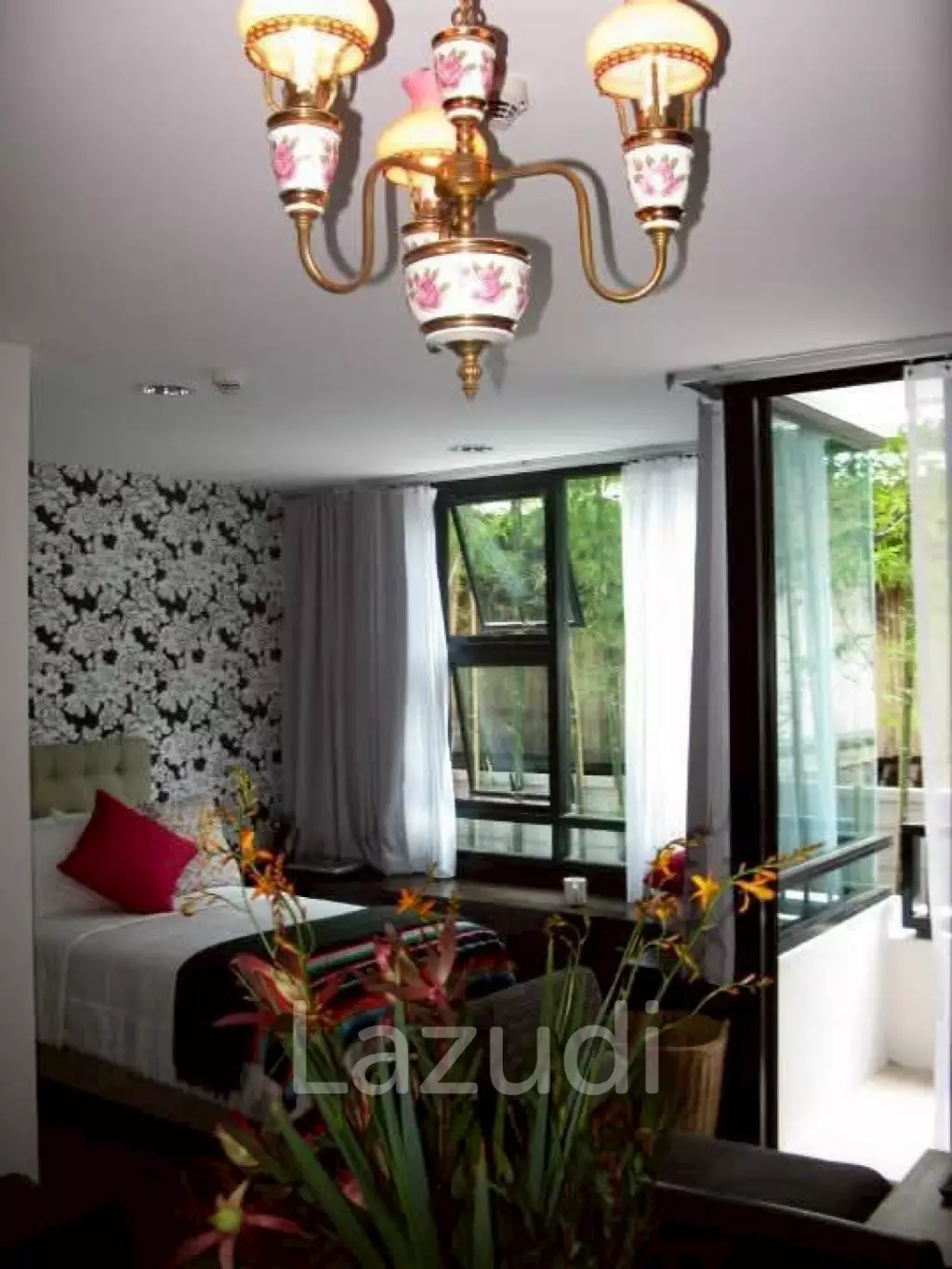 Studio unit with 1 bathroom 35.21 Sq.M. D 65 Condominium