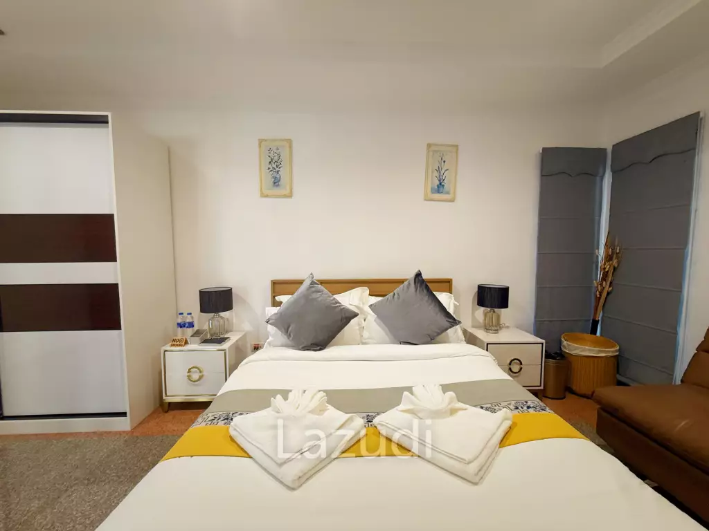 Seaview 7-Bedroom Pool Villa For Sale Near Kata Beach