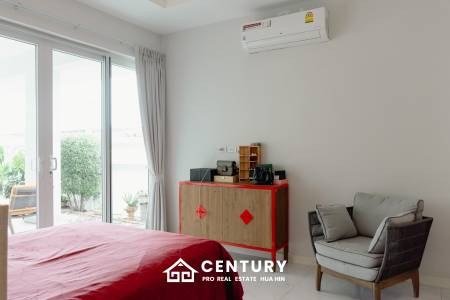 SMART HOUSE VALLEY : Elegant 3-Bedroom Villa with Pool