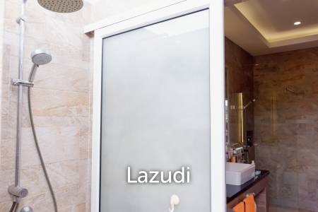 SMART HOUSE VALLEY : Elegant 3-Bedroom Villa with Pool