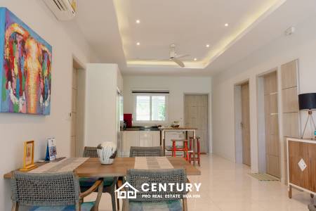 SMART HOUSE VALLEY : Elegant 3-Bedroom Villa with Pool