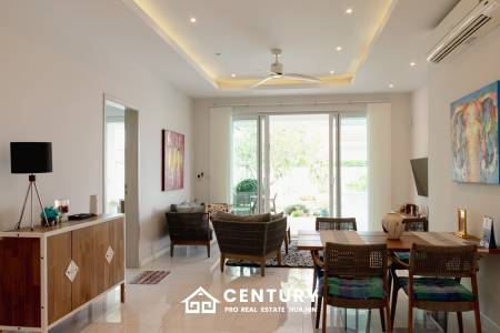 SMART HOUSE VALLEY : Elegant 3-Bedroom Villa with Pool