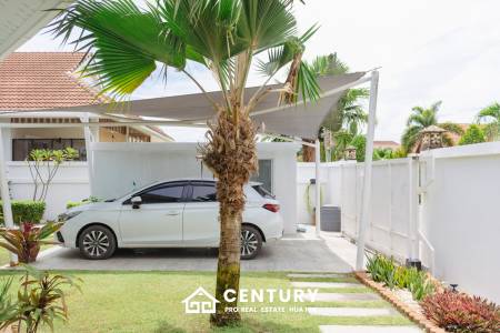 SMART HOUSE VALLEY : Elegant 3-Bedroom Villa with Pool