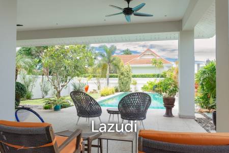 SMART HOUSE VALLEY : Elegant 3-Bedroom Villa with Pool