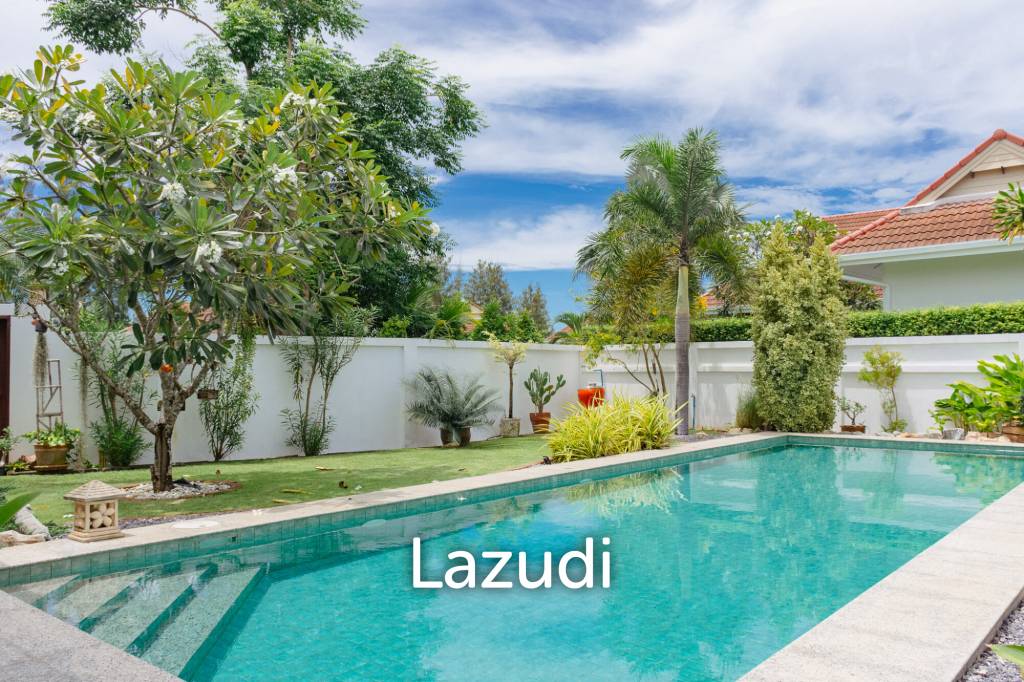 SMART HOUSE VALLEY : Elegant 3-Bedroom Villa with Pool