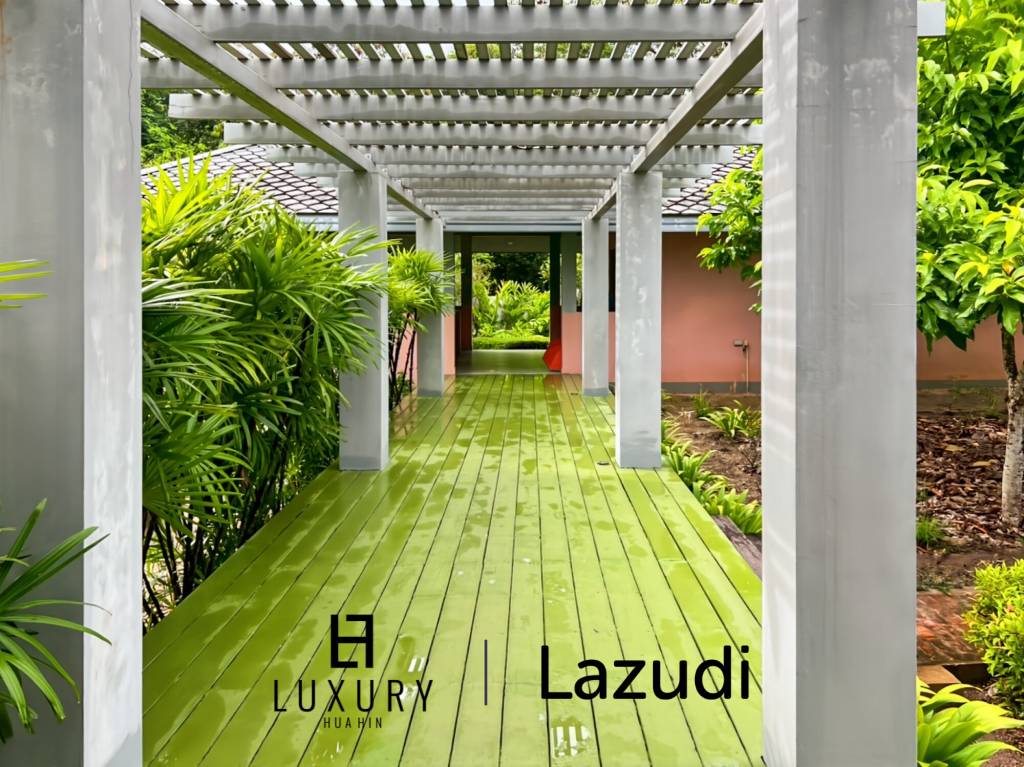 3200 คิว м участка / 1,000 คิว ในชีวิตของฉันมีสนามกอล์ฟและสปารีสอร์ท