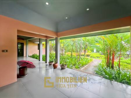 3200 คิว м участка / 1,000 คิว ในชีวิตของฉันมีสนามกอล์ฟและสปารีสอร์ท