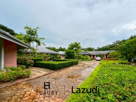 3200 คิว м участка / 1,000 คิว ในชีวิตของฉันมีสนามกอล์ฟและสปารีสอร์ท