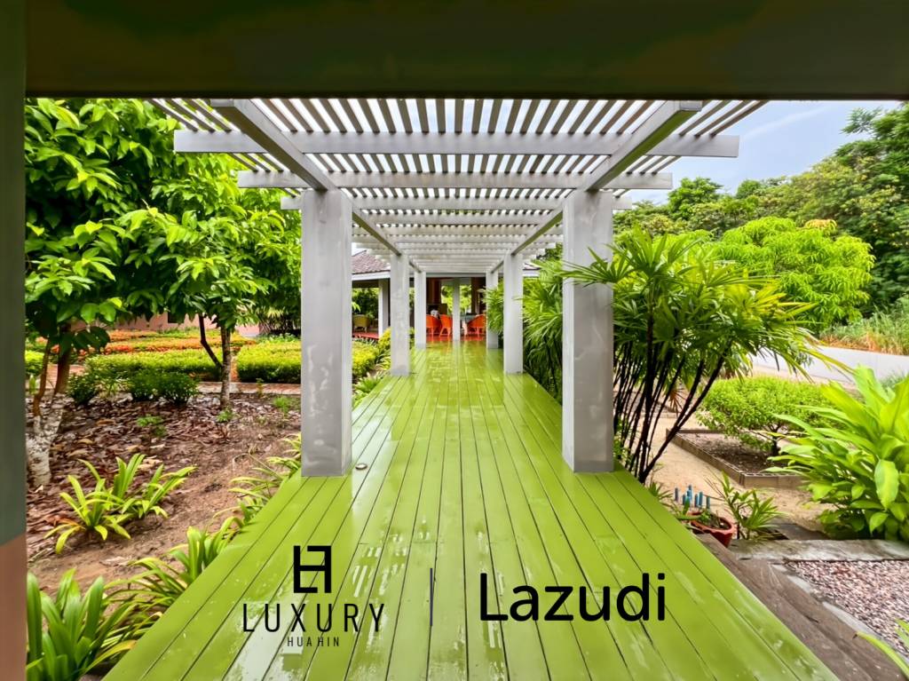 3200 คิว м участка / 1,000 คิว ในชีวิตของฉันมีสนามกอล์ฟและสปารีสอร์ท