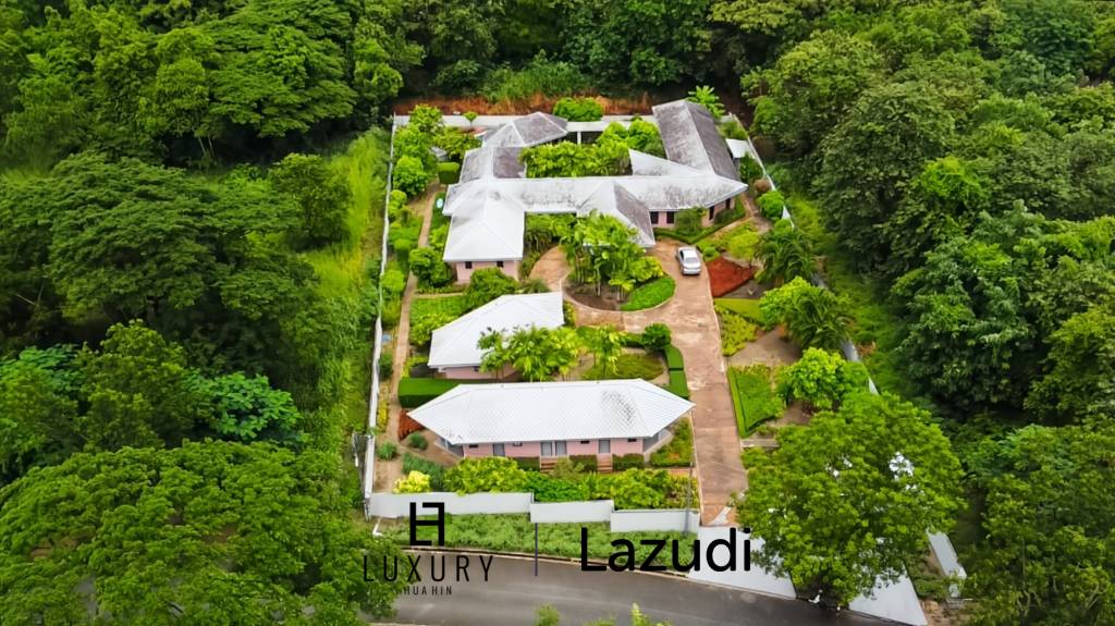 3200 คิว м участка / 1,000 คิว ในชีวิตของฉันมีสนามกอล์ฟและสปารีสอร์ท