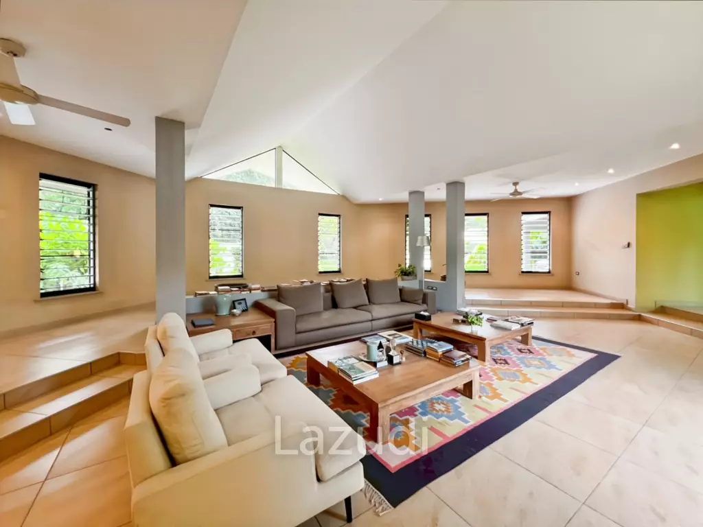 Elegant Eco-Design 5-Bedroom Villa on Over 2 Rai in Springfield Village