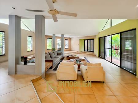 3200 คิว м участка / 1,000 คิว ในชีวิตของฉันมีสนามกอล์ฟและสปารีสอร์ท