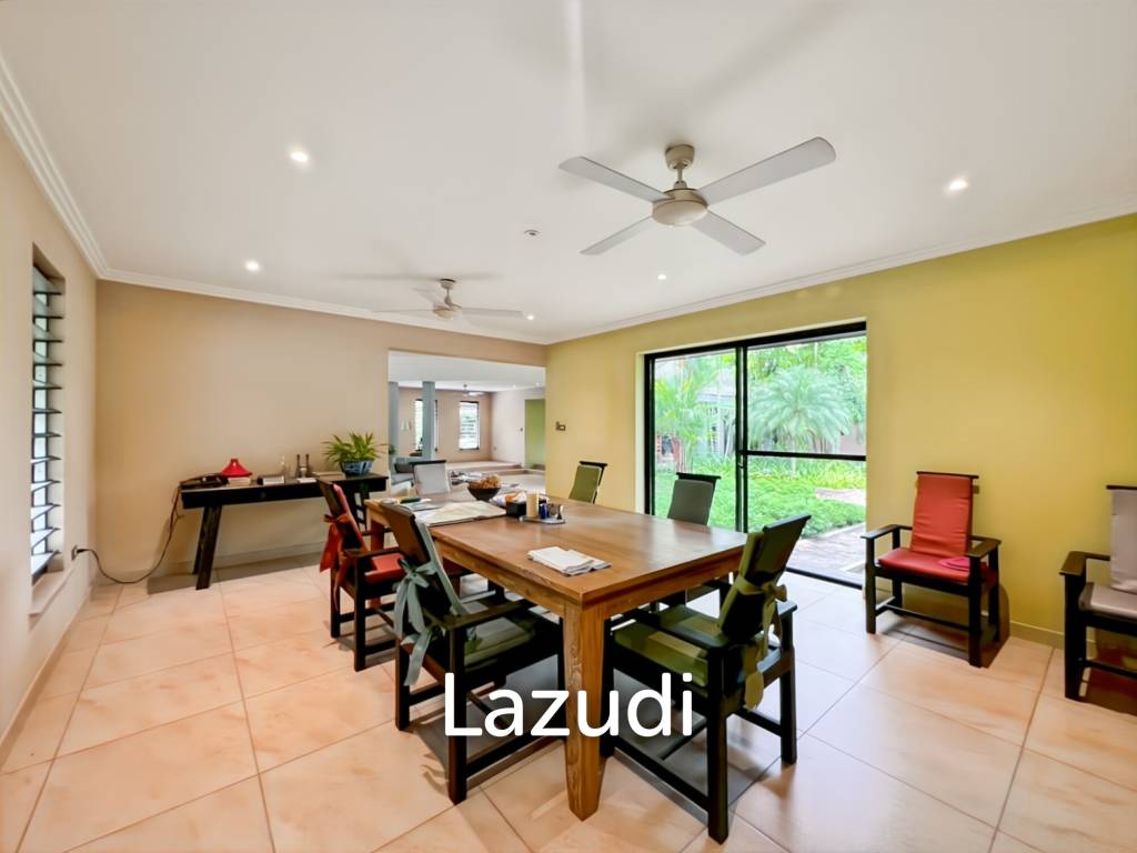 Elegant Eco-Design 5-Bedroom Villa on Over 2 Rai in Springfield Village