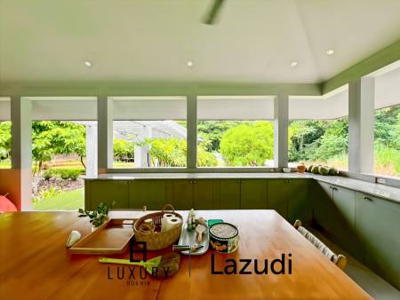 3200 คิว м участка / 1,000 คิว ในชีวิตของฉันมีสนามกอล์ฟและสปารีสอร์ท