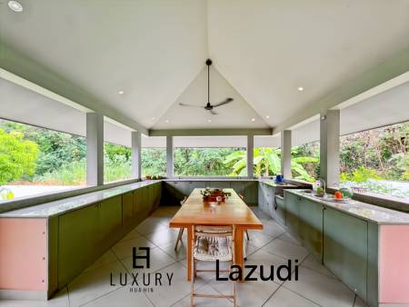 3200 คิว м участка / 1,000 คิว ในชีวิตของฉันมีสนามกอล์ฟและสปารีสอร์ท