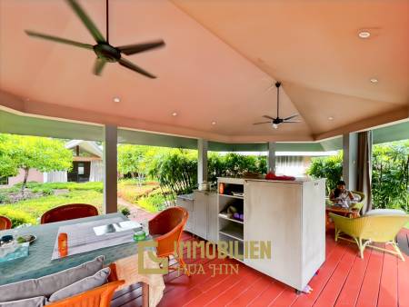 3200 คิว м участка / 1,000 คิว ในชีวิตของฉันมีสนามกอล์ฟและสปารีสอร์ท